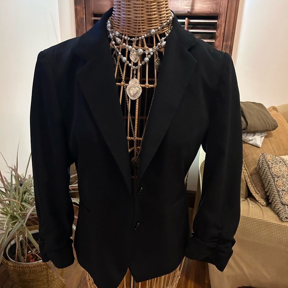 Express size 10 black cropped gathered sleeves lightweight